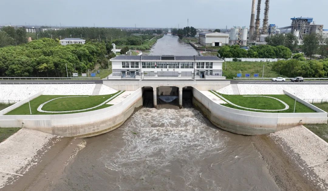 海門區靈甸閘除險加固工程施工